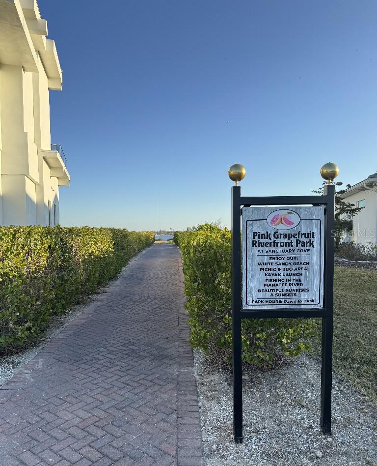 Image 38 of 49 For 513 17th Avenue E