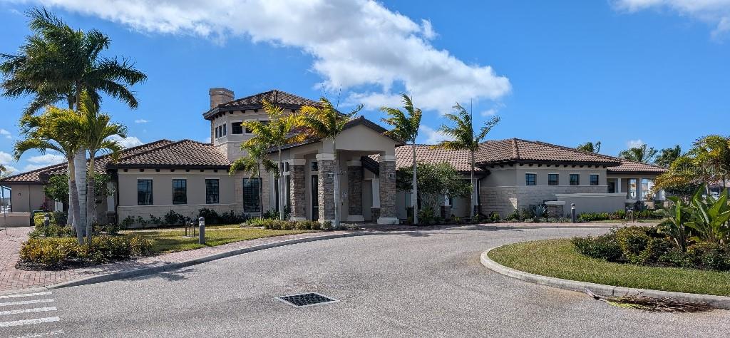 Image 41 of 49 For 513 17th Avenue E