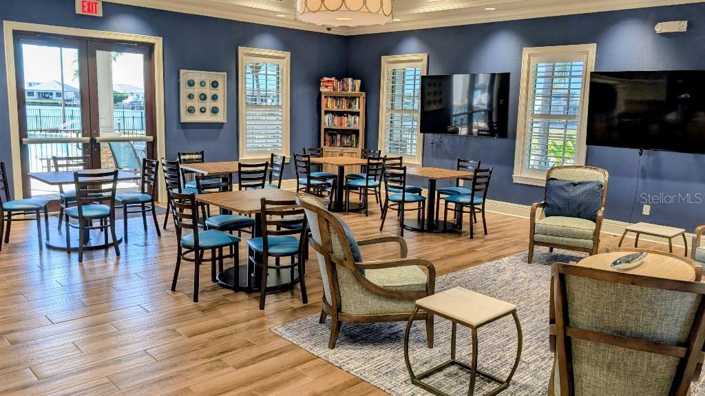 Image 45 of 49 For 513 17th Avenue E