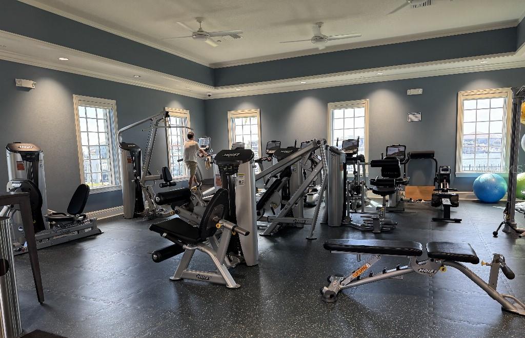 Image 47 of 49 For 513 17th Avenue E