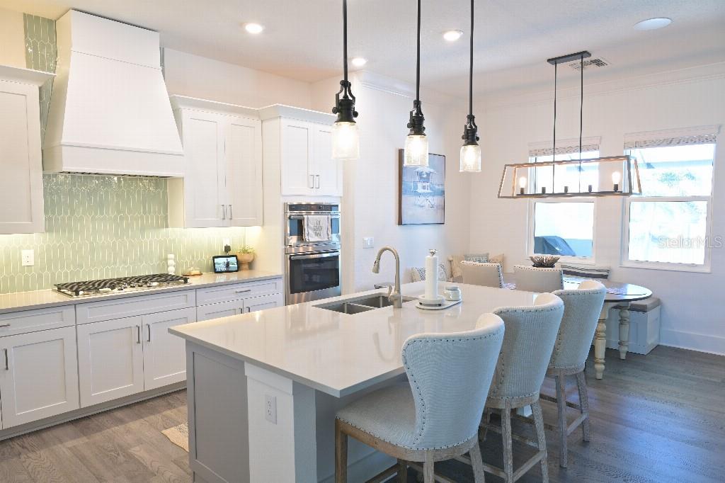 Image 8 of 49 For 513 17th Avenue E