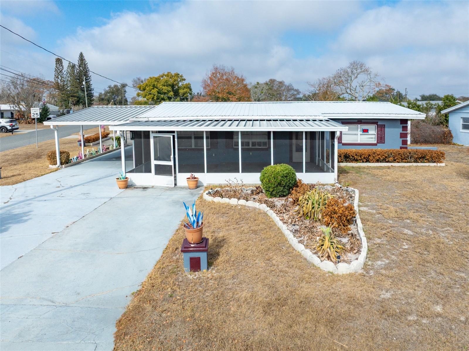 Image 2 of 38 For 4924 Washington Street