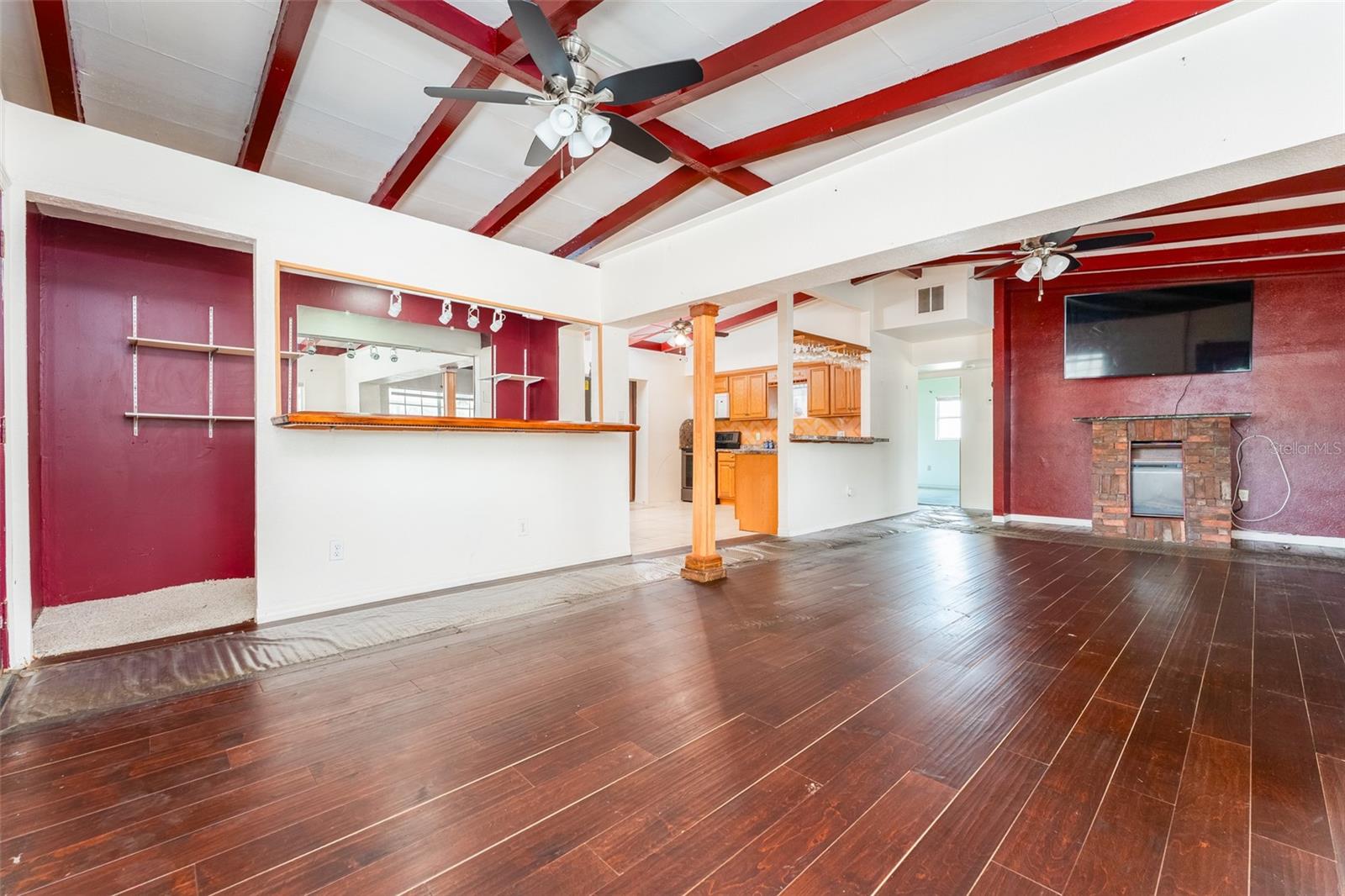 Image 23 of 38 For 4924 Washington Street