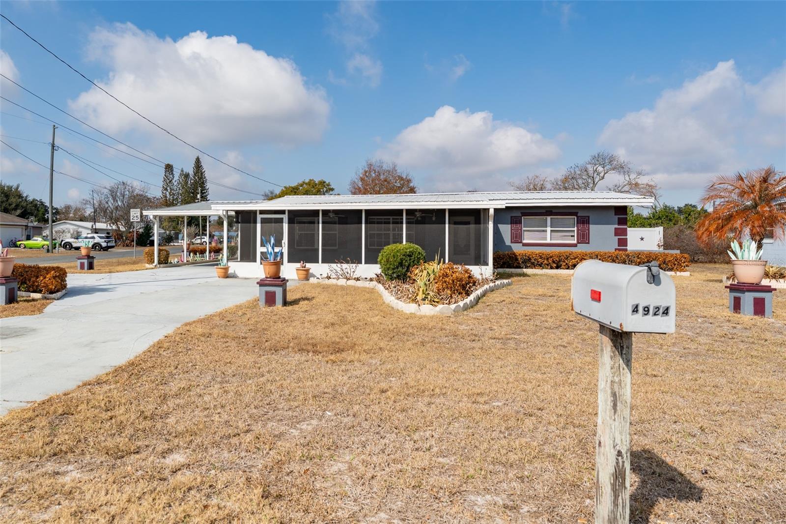 Image 4 of 38 For 4924 Washington Street