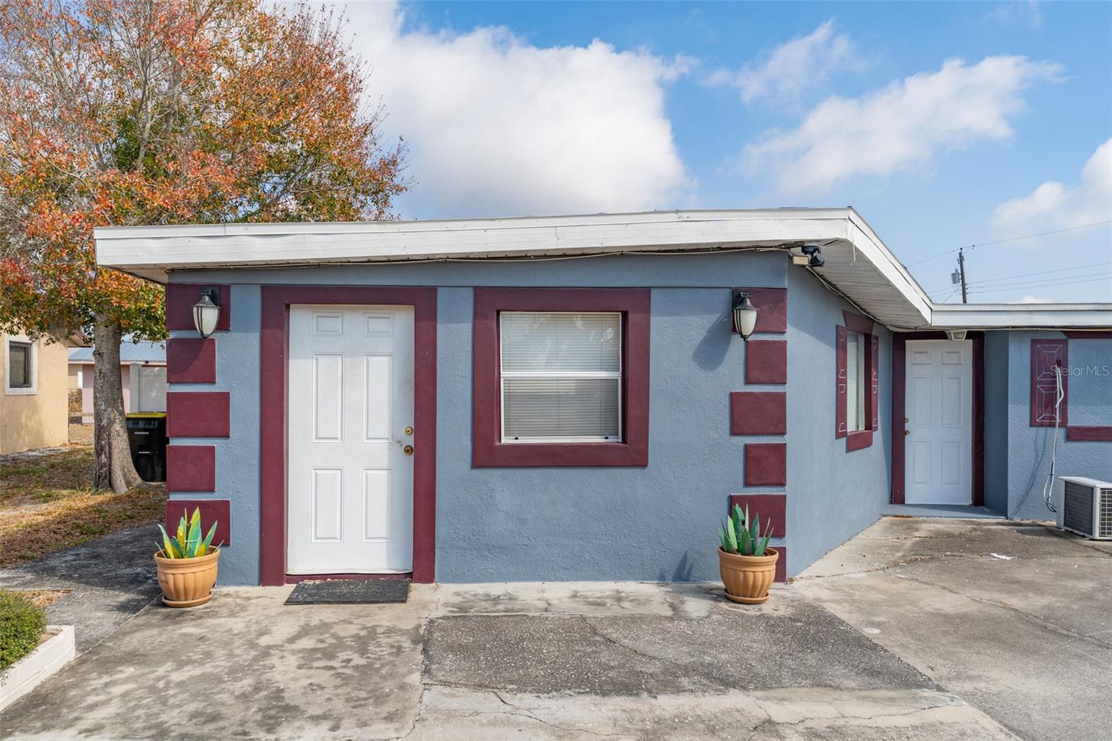 Image 8 of 38 For 4924 Washington Street