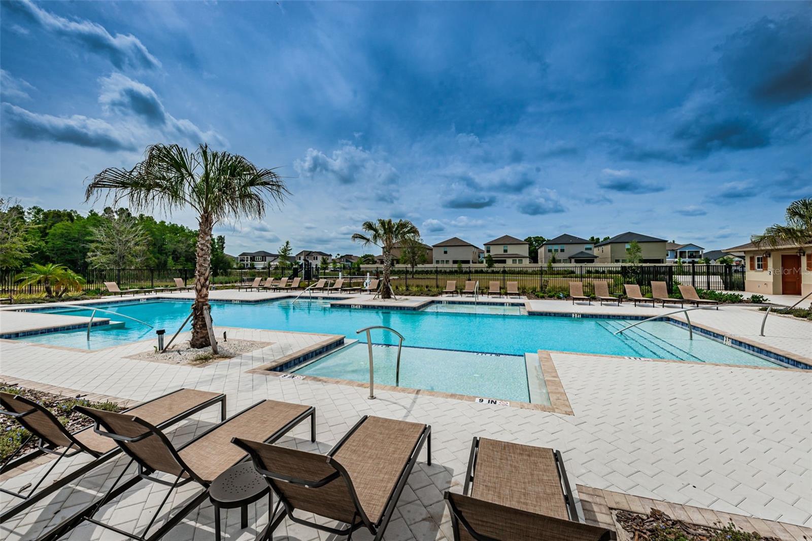 Image 62 of 69 For 2653 Longleaf Pine Point