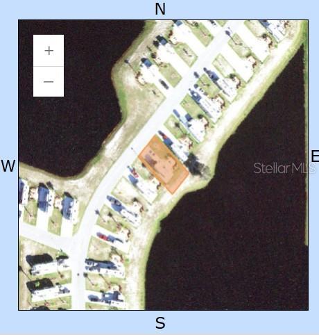 Image 4 of 14 For 124 Rhett Boulevard E