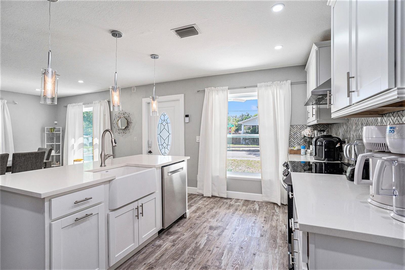 Image 11 of 28 For 3012 Highland Avenue