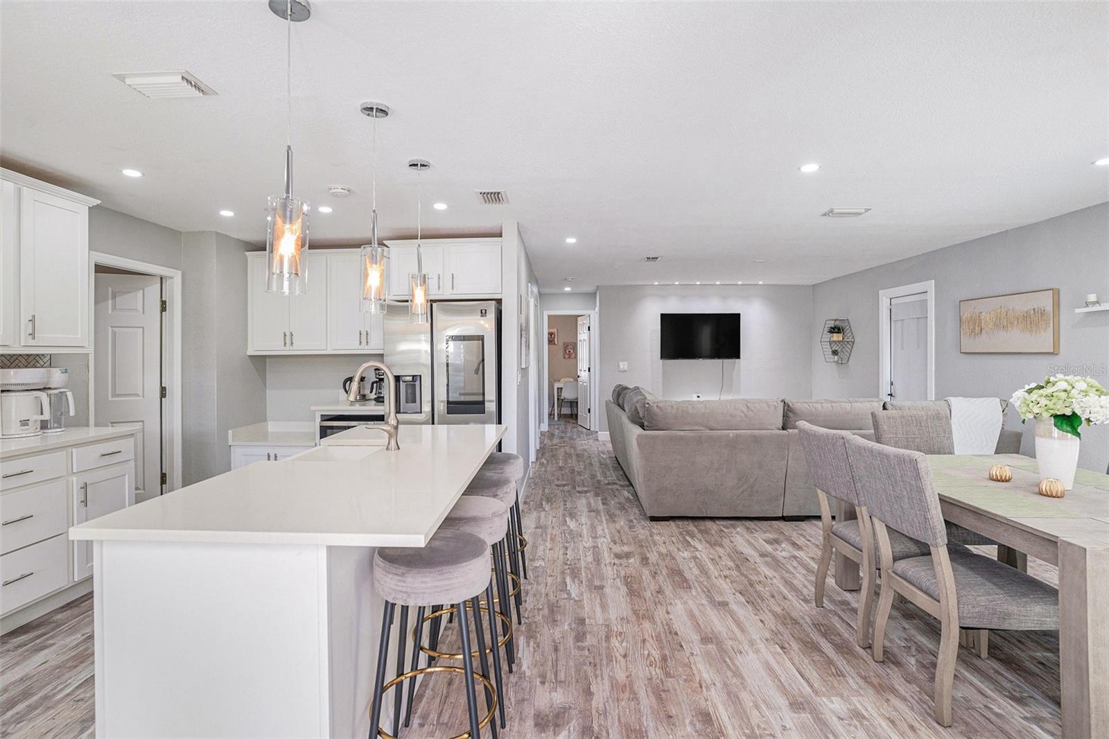 Image 3 of 28 For 3012 Highland Avenue