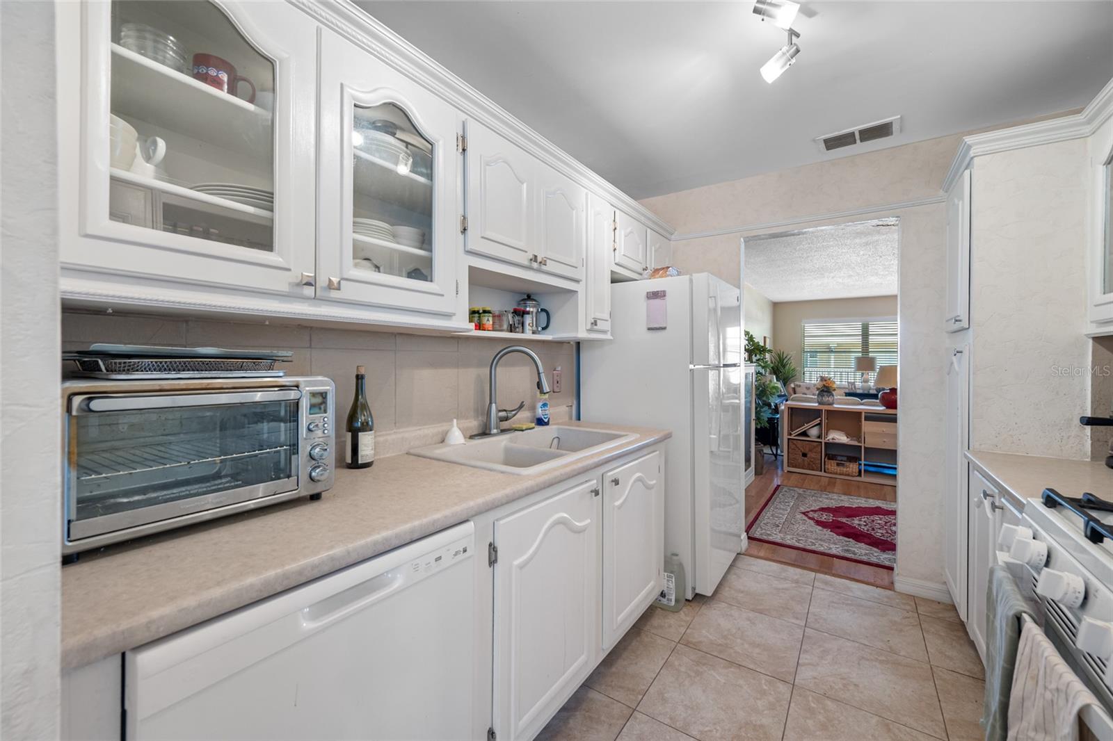 Image 13 of 37 For 5217 81st Street N 16