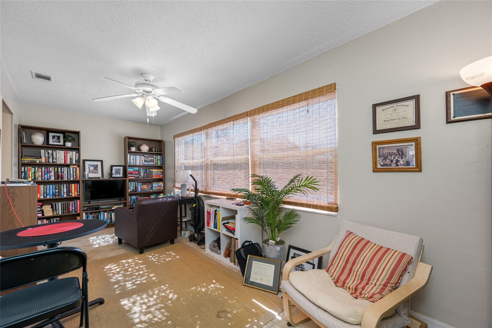 Image 21 of 37 For 5217 81st Street N 16