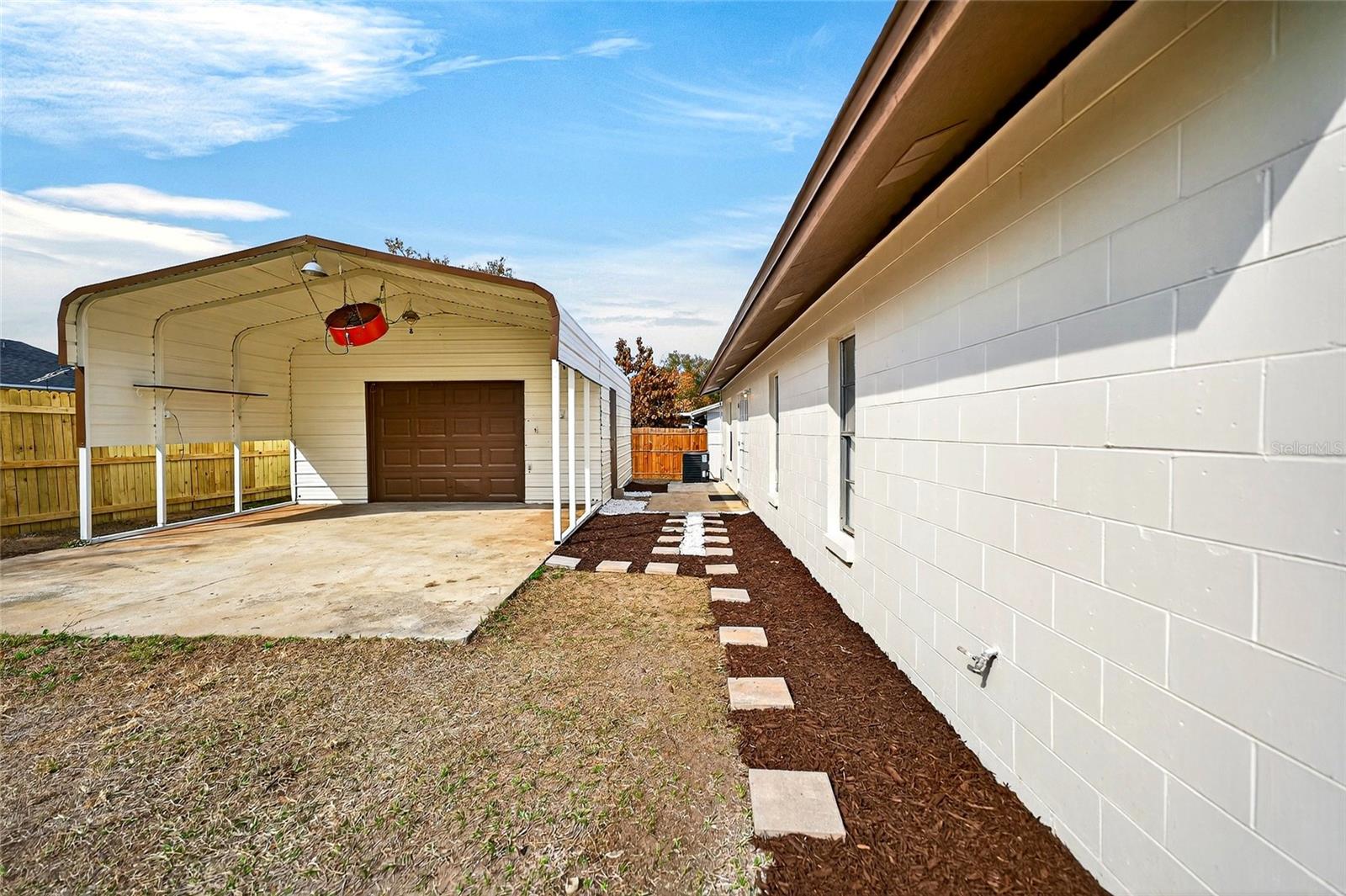 Image 22 of 30 For 662 Bryan Terrace Drive