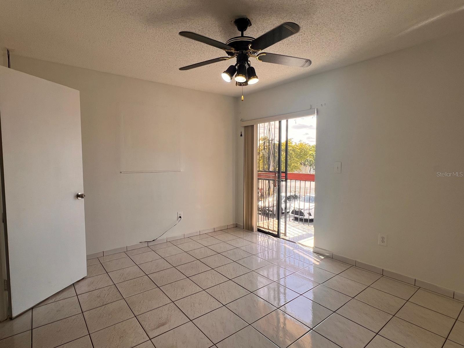 Image 15 of 39 For 5931 16th Lane 10