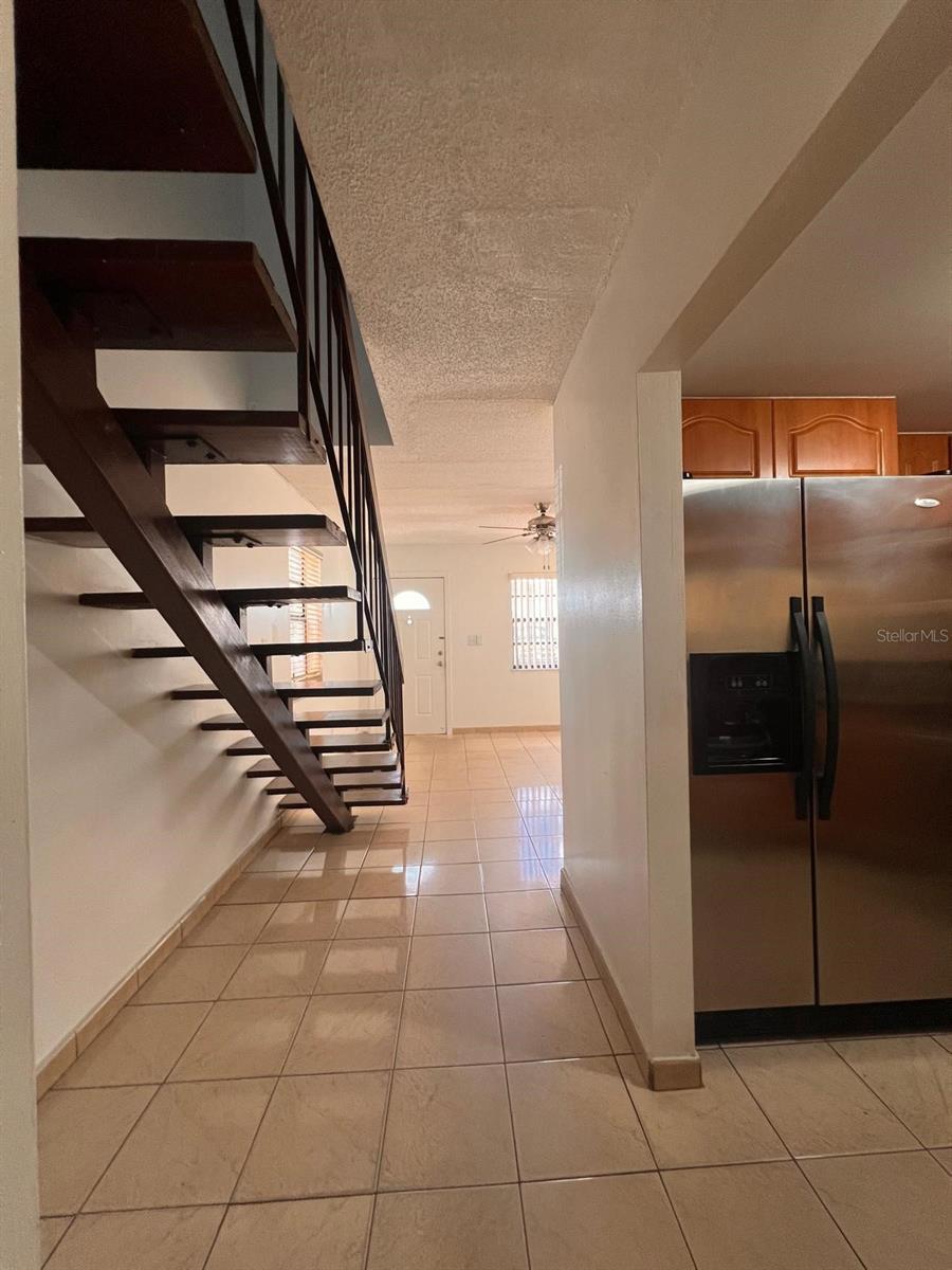 Image 23 of 39 For 5931 16th Lane 10