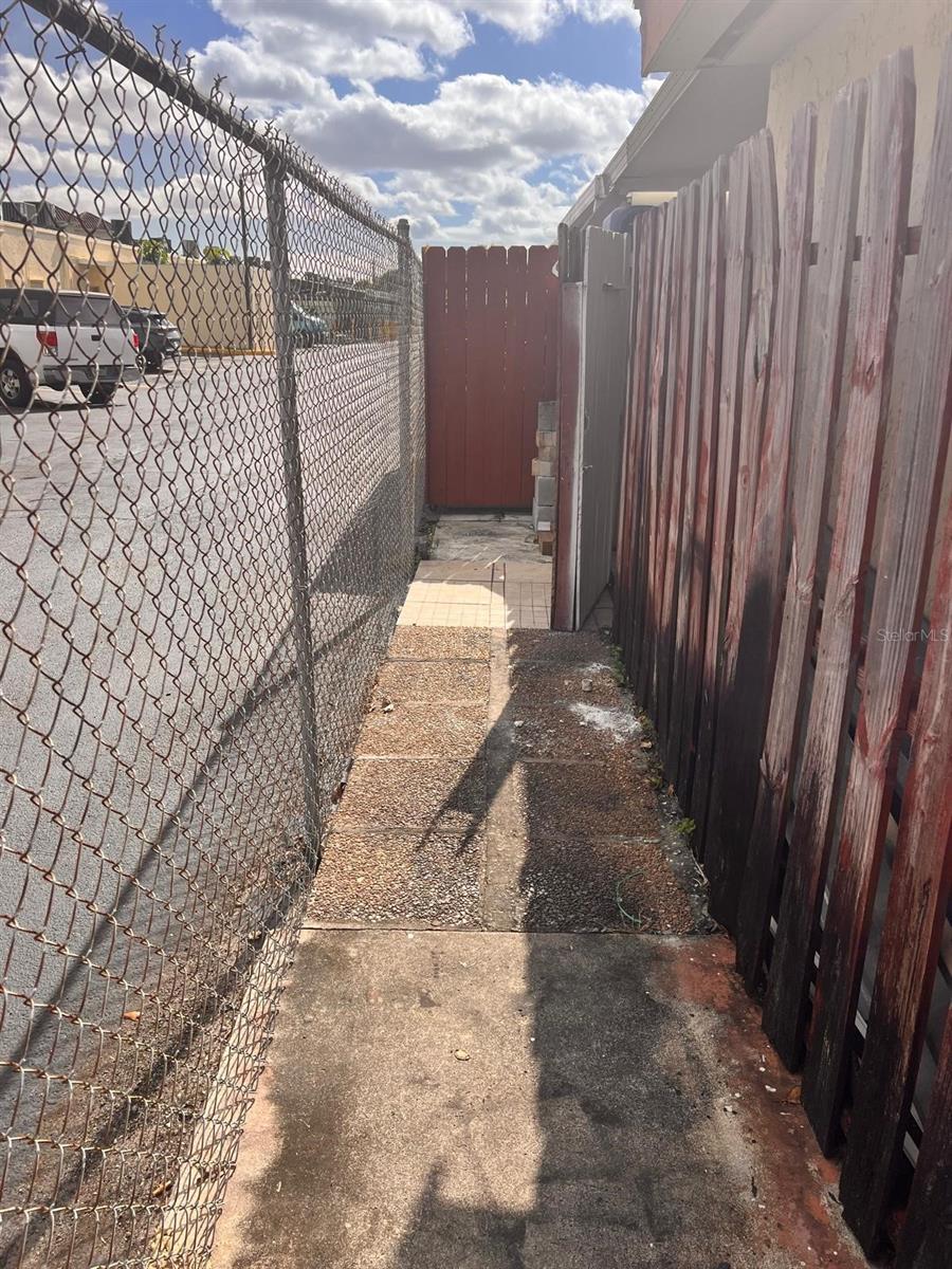 Image 38 of 39 For 5931 16th Lane 10