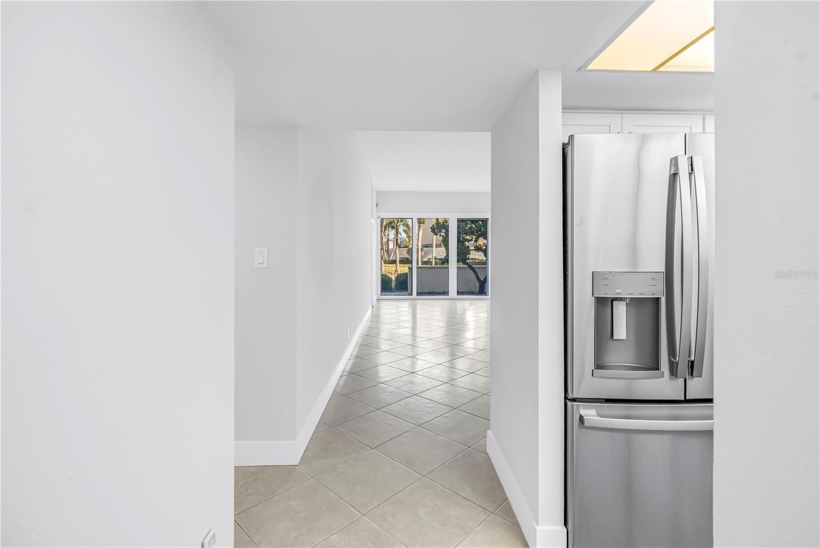 Image 10 of 92 For 7400 Sun Island Drive S 103