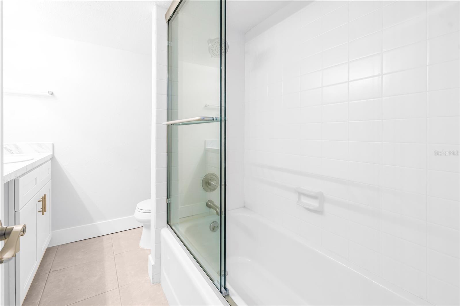 Image 27 of 92 For 7400 Sun Island Drive S 103