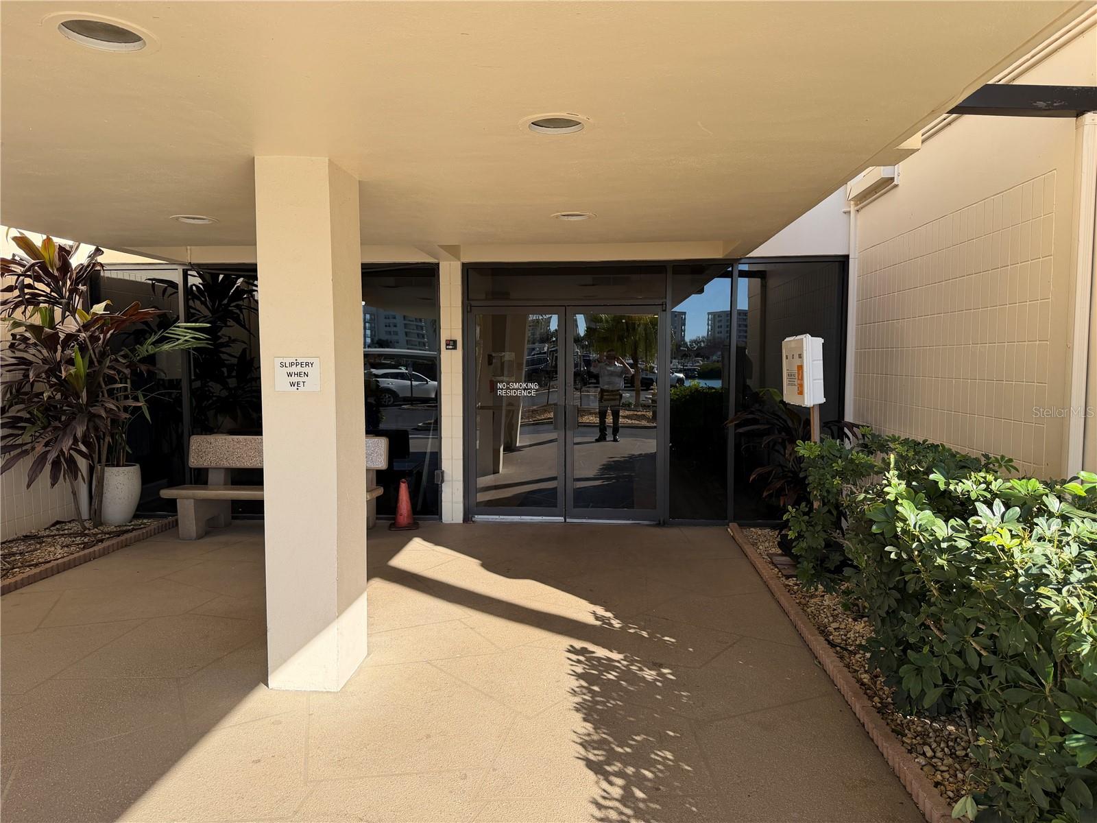 Image 3 of 92 For 7400 Sun Island Drive S 103