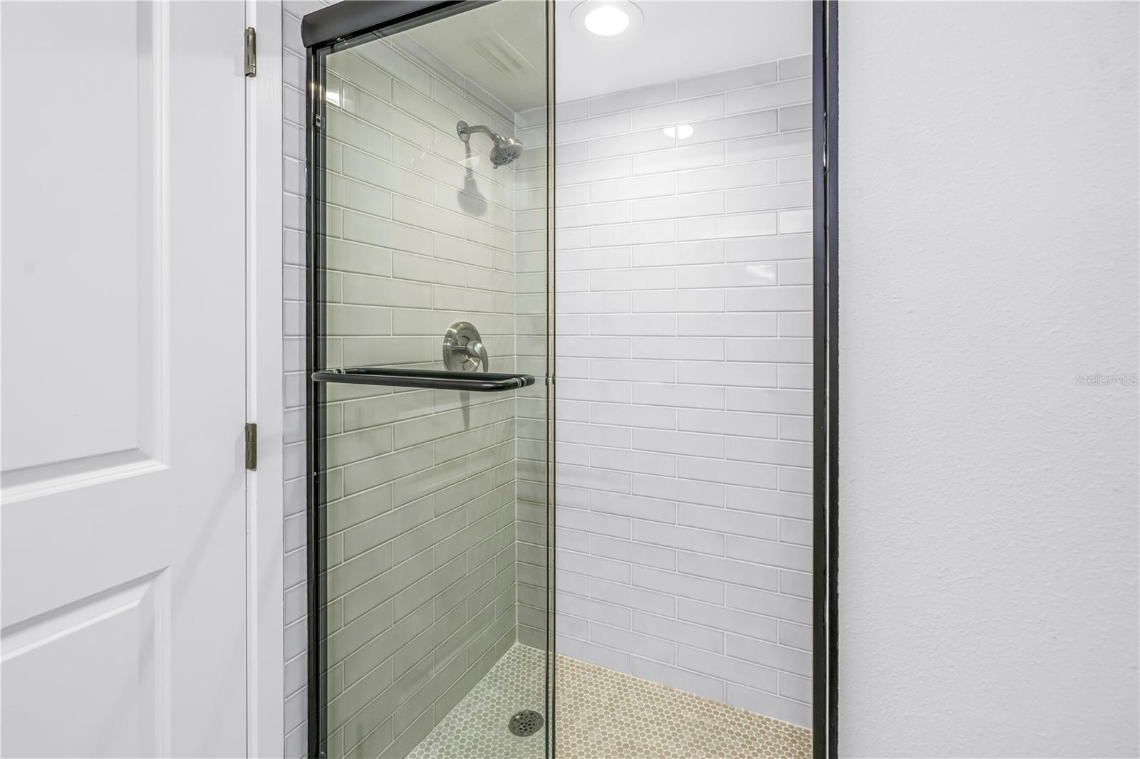 Image 34 of 92 For 7400 Sun Island Drive S 103