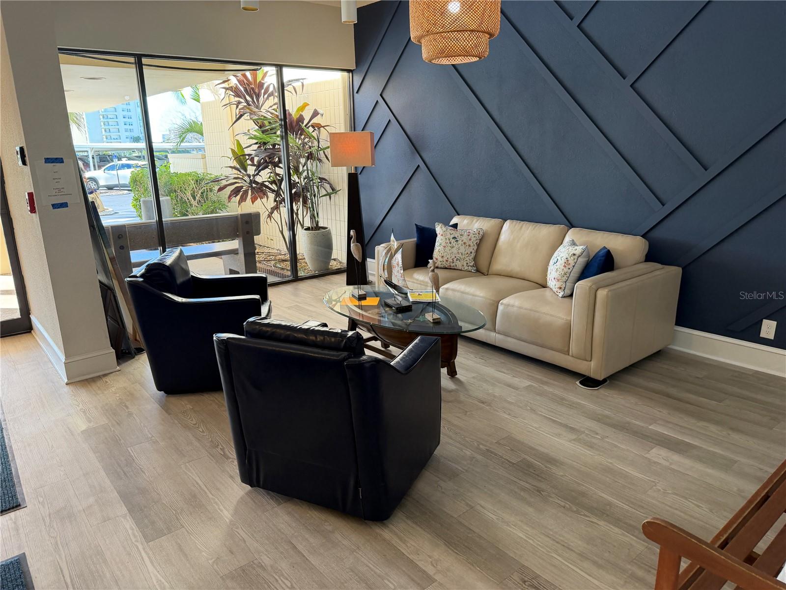 Image 4 of 92 For 7400 Sun Island Drive S 103