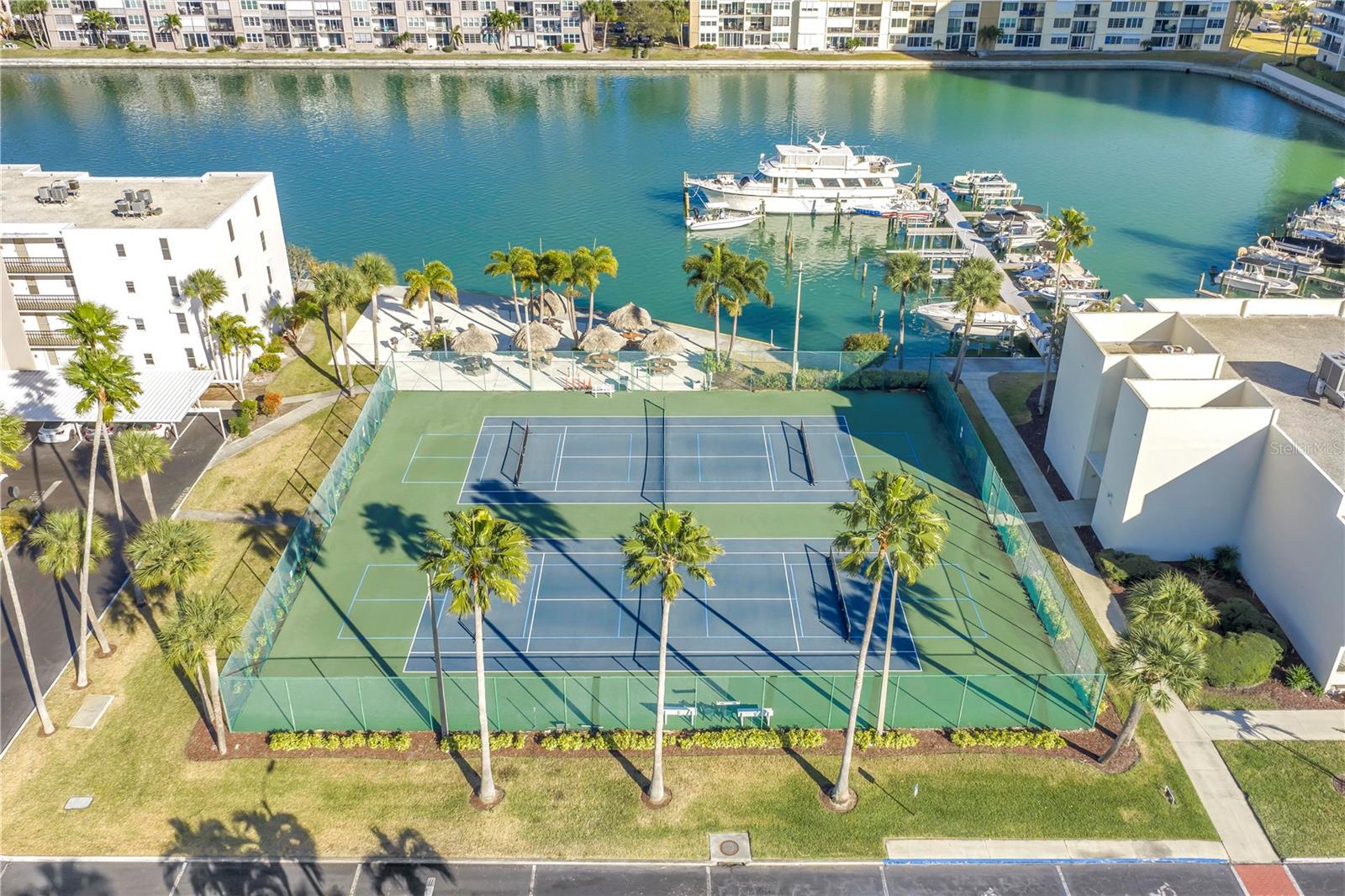 Image 72 of 92 For 7400 Sun Island Drive S 103