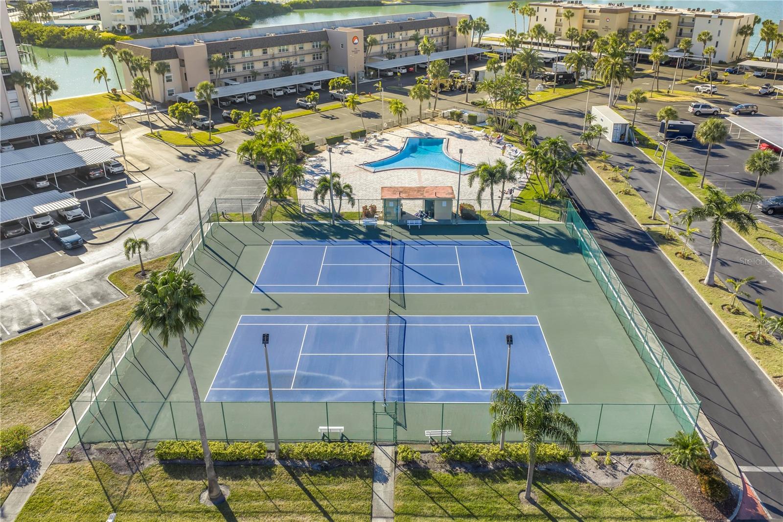 Image 78 of 92 For 7400 Sun Island Drive S 103