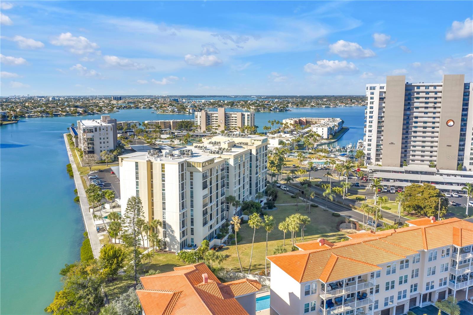 Image 85 of 92 For 7400 Sun Island Drive S 103