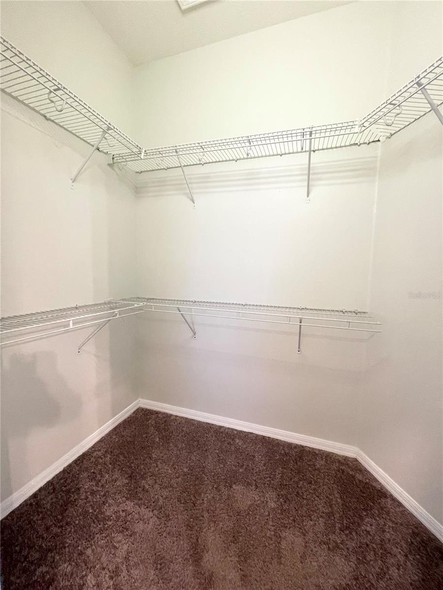 Image 19 of 35 For 3009 Clover Blossom Circle