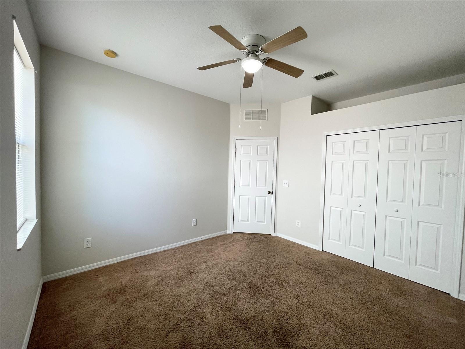 Image 24 of 35 For 3009 Clover Blossom Circle