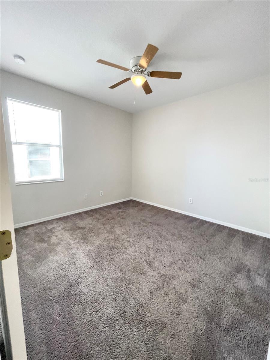 Image 28 of 35 For 3009 Clover Blossom Circle