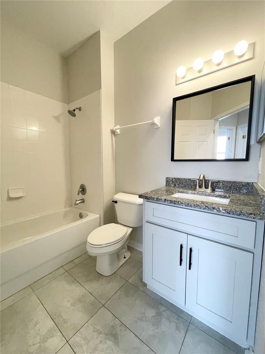 Image 34 of 35 For 3009 Clover Blossom Circle