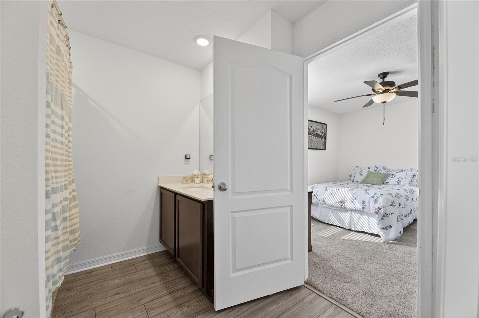 Image 32 of 36 For 5335 New Friendship Place