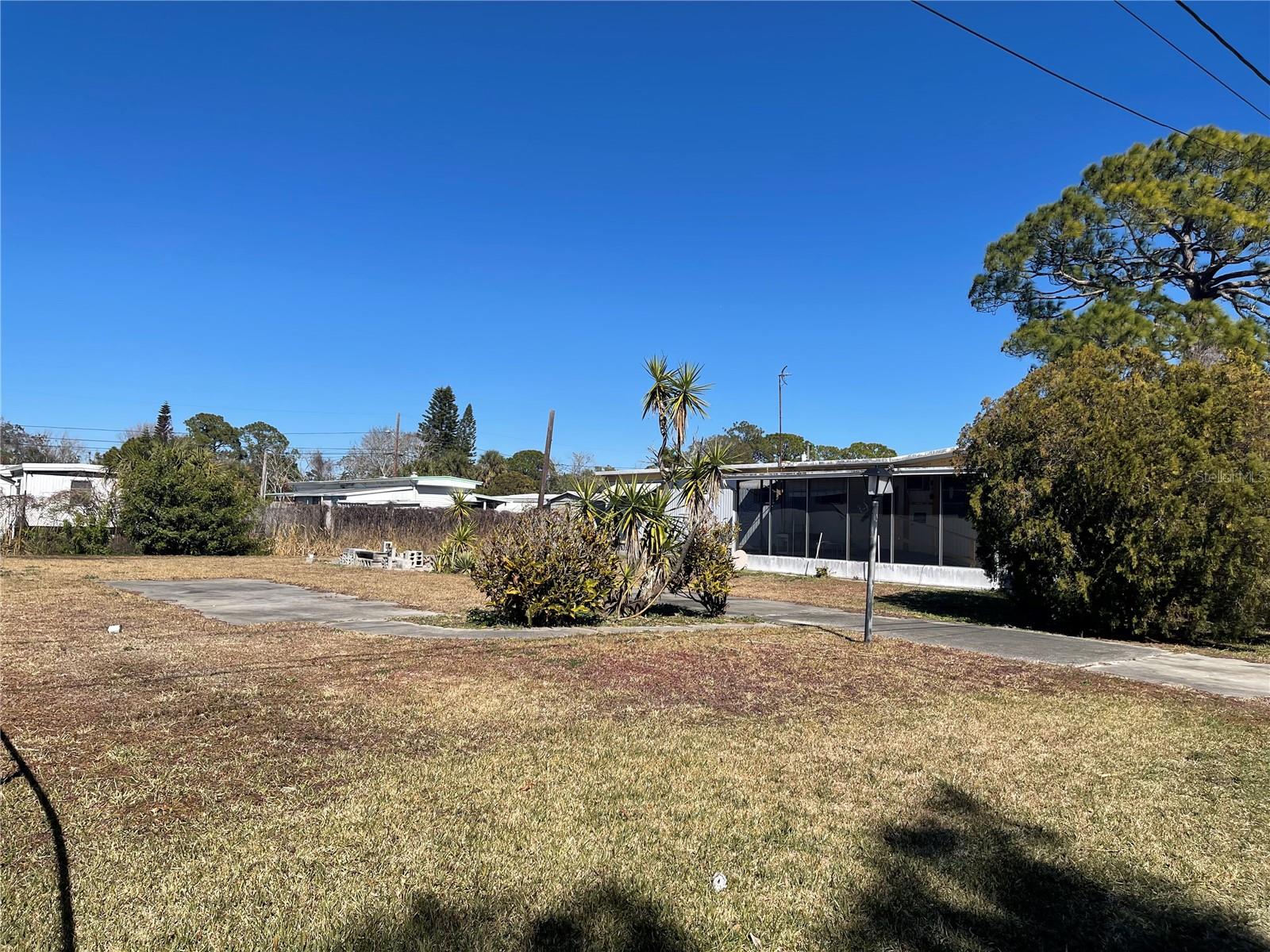 Image 4 of 10 For 6523 Sandra Drive