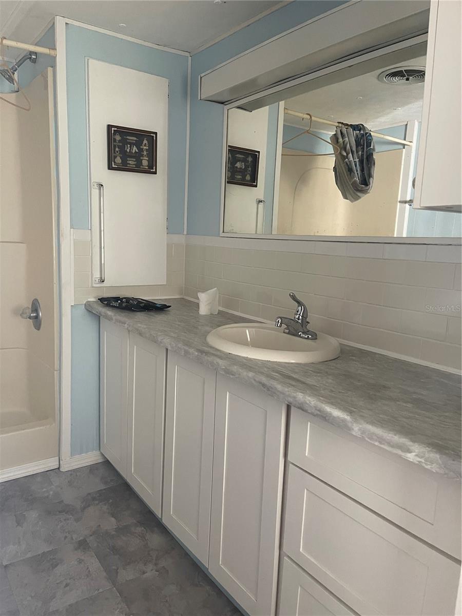 Image 7 of 10 For 6523 Sandra Drive