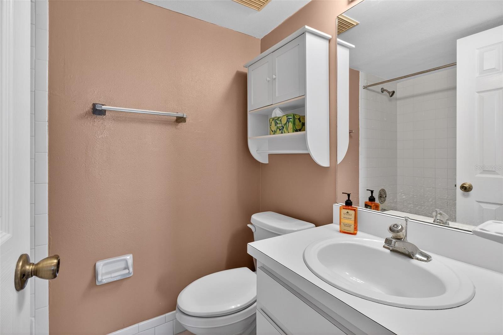 Image 23 of 33 For 208 Cypress Court