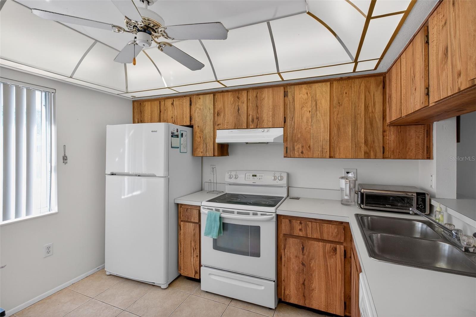 Image 7 of 33 For 208 Cypress Court