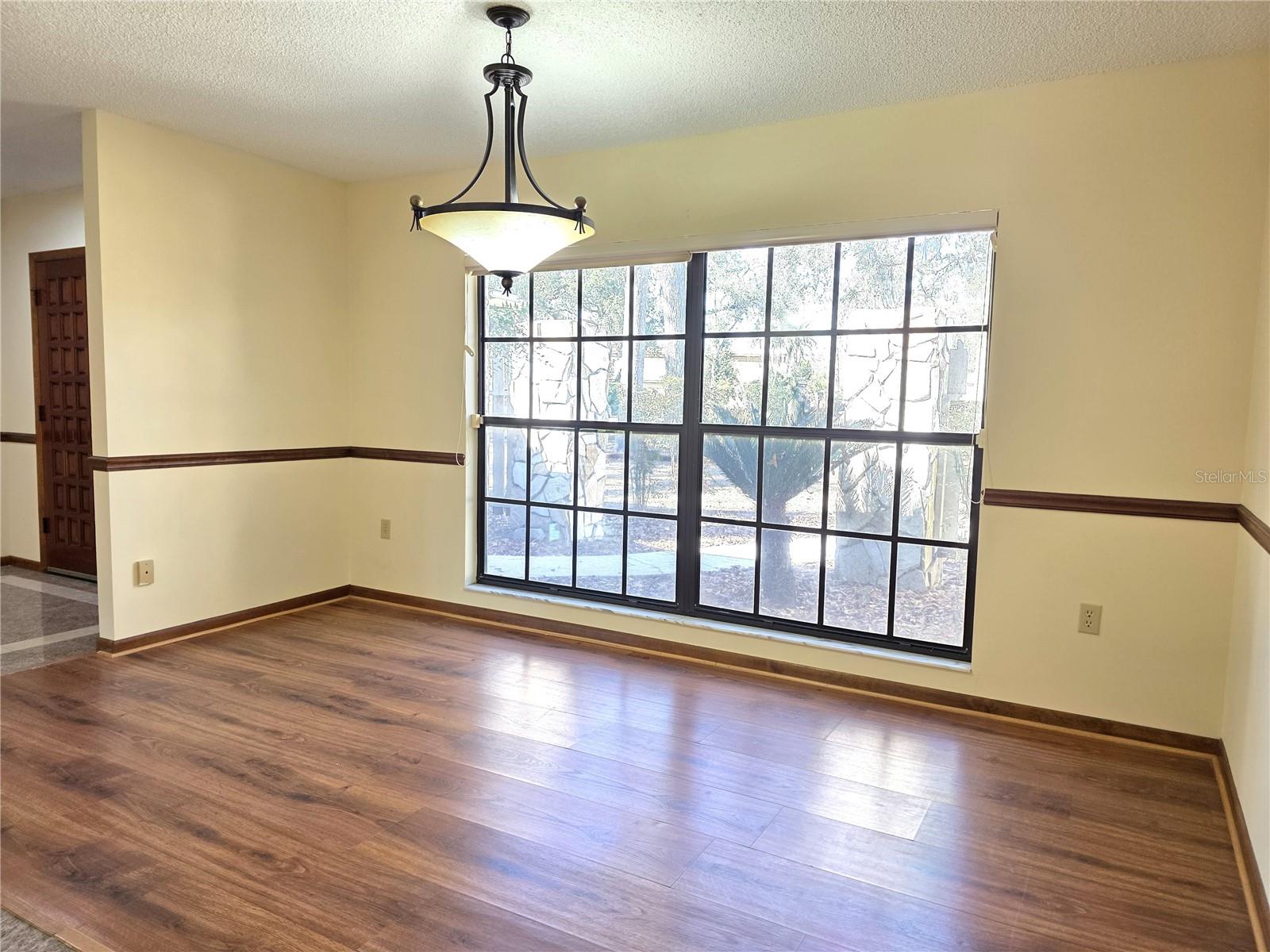 Image 3 of 22 For 403 Copperleaf Circle