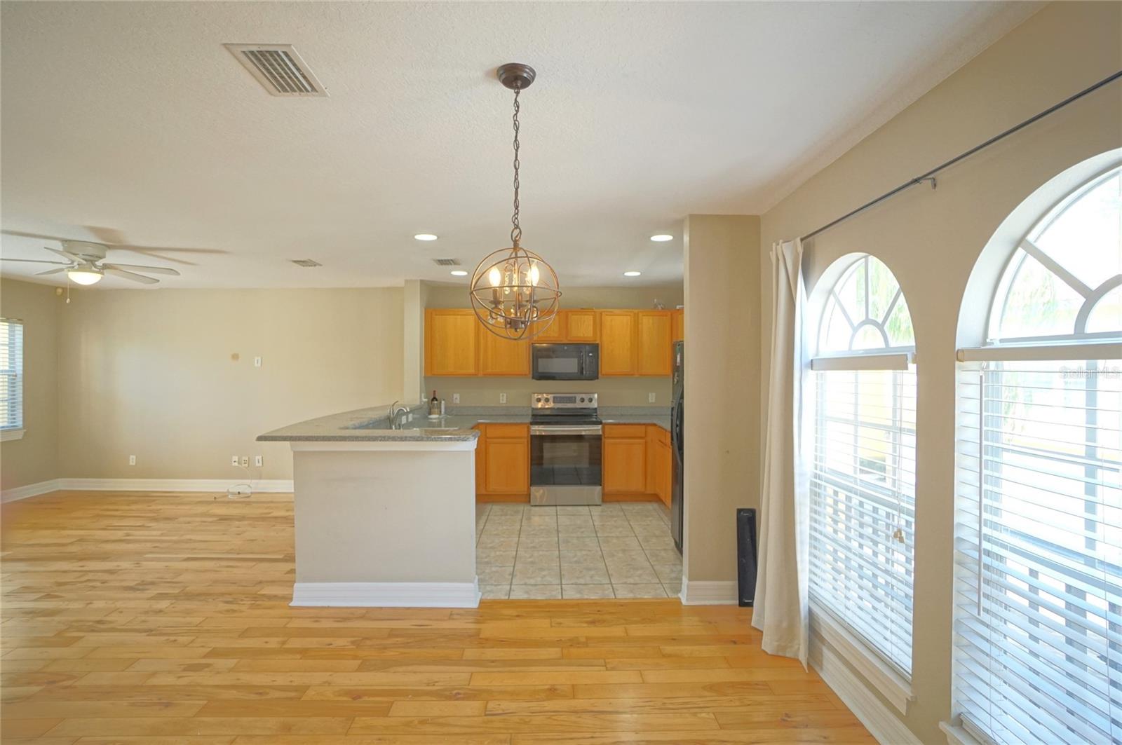 Image 7 of 28 For 3333 Las Campos Place