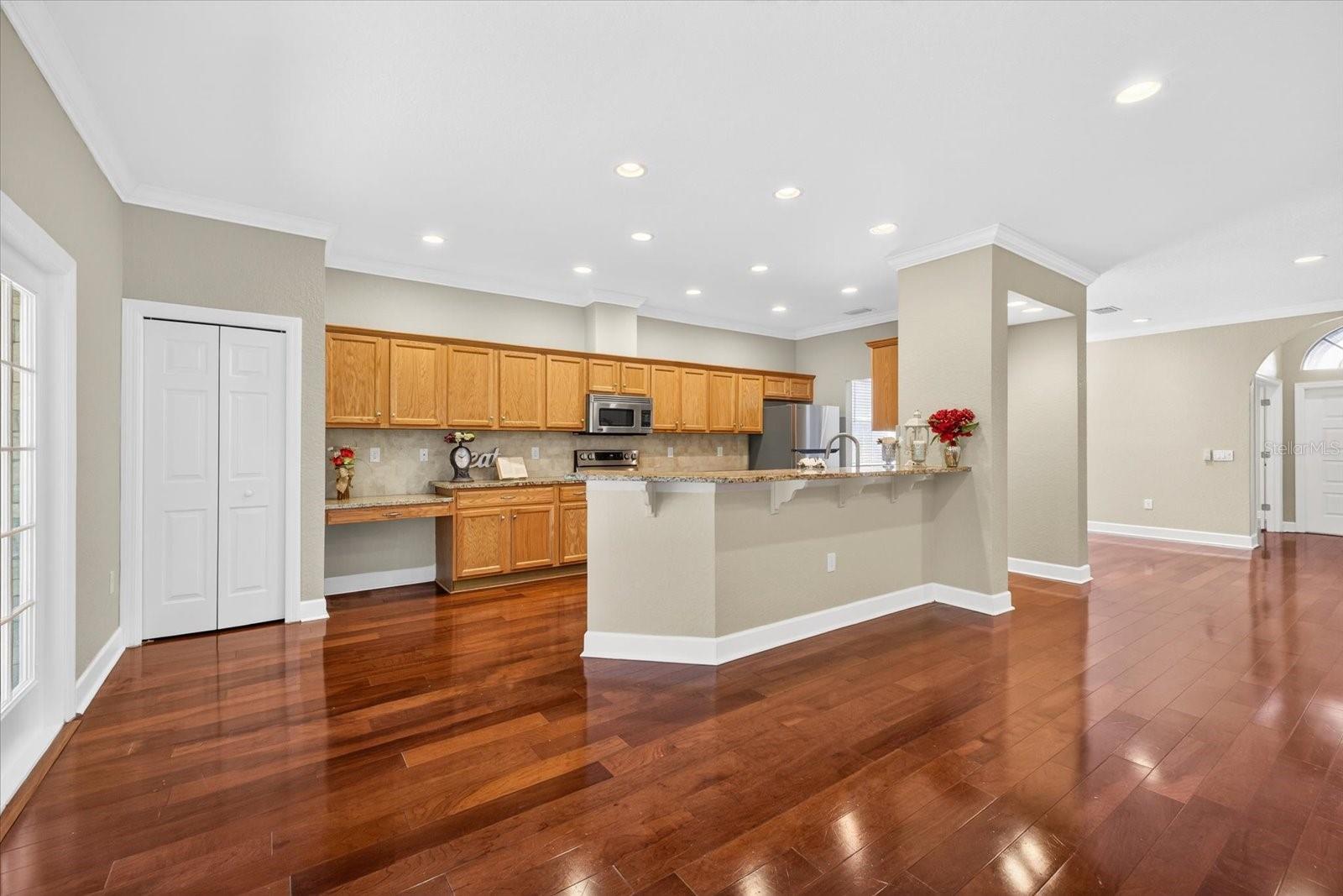 Image 20 of 42 For 6532 Green Acres Boulevard