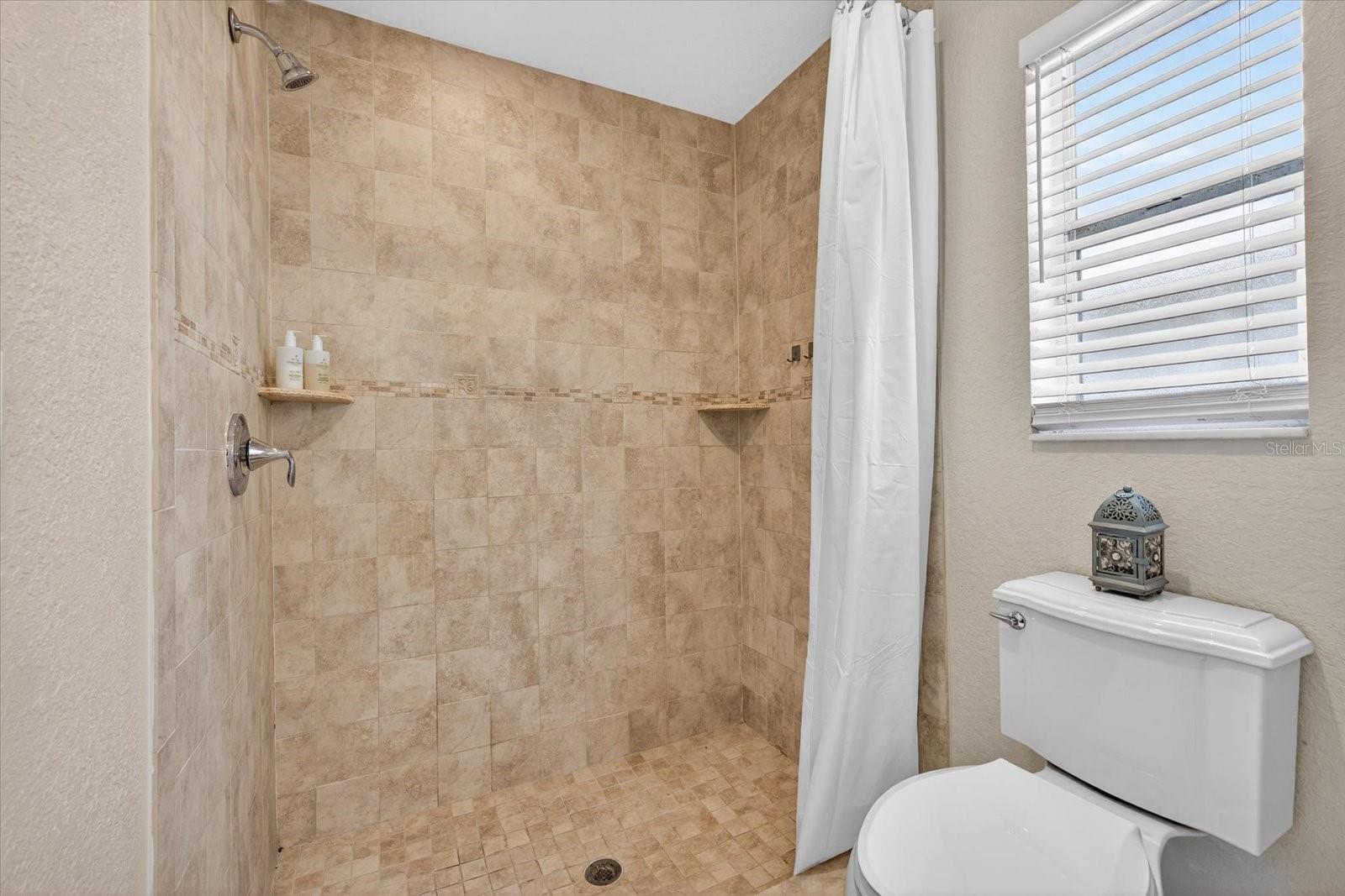 Image 29 of 42 For 6532 Green Acres Boulevard