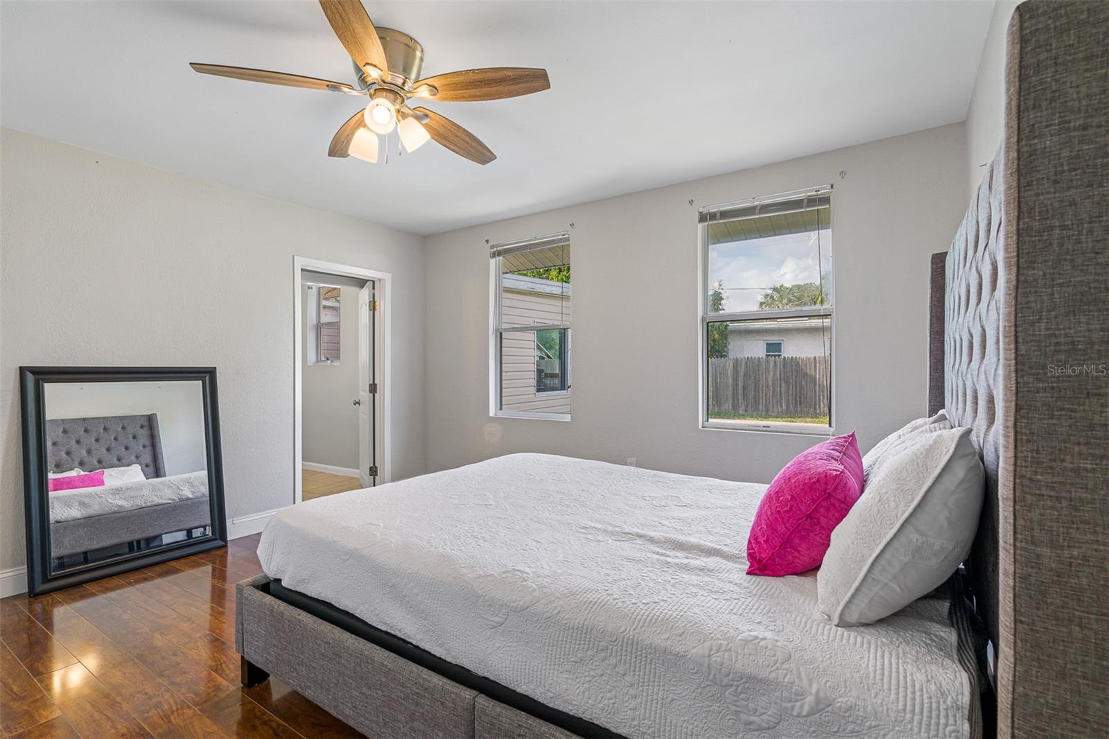 Image 10 of 26 For 4100 40th Street N