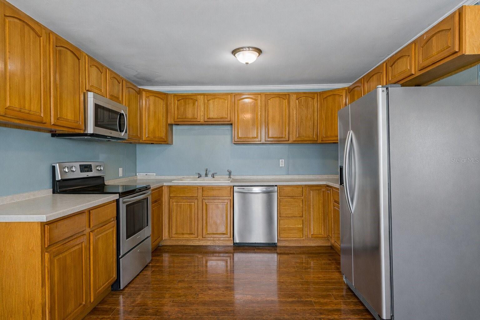 Image 4 of 26 For 4100 40th Street N