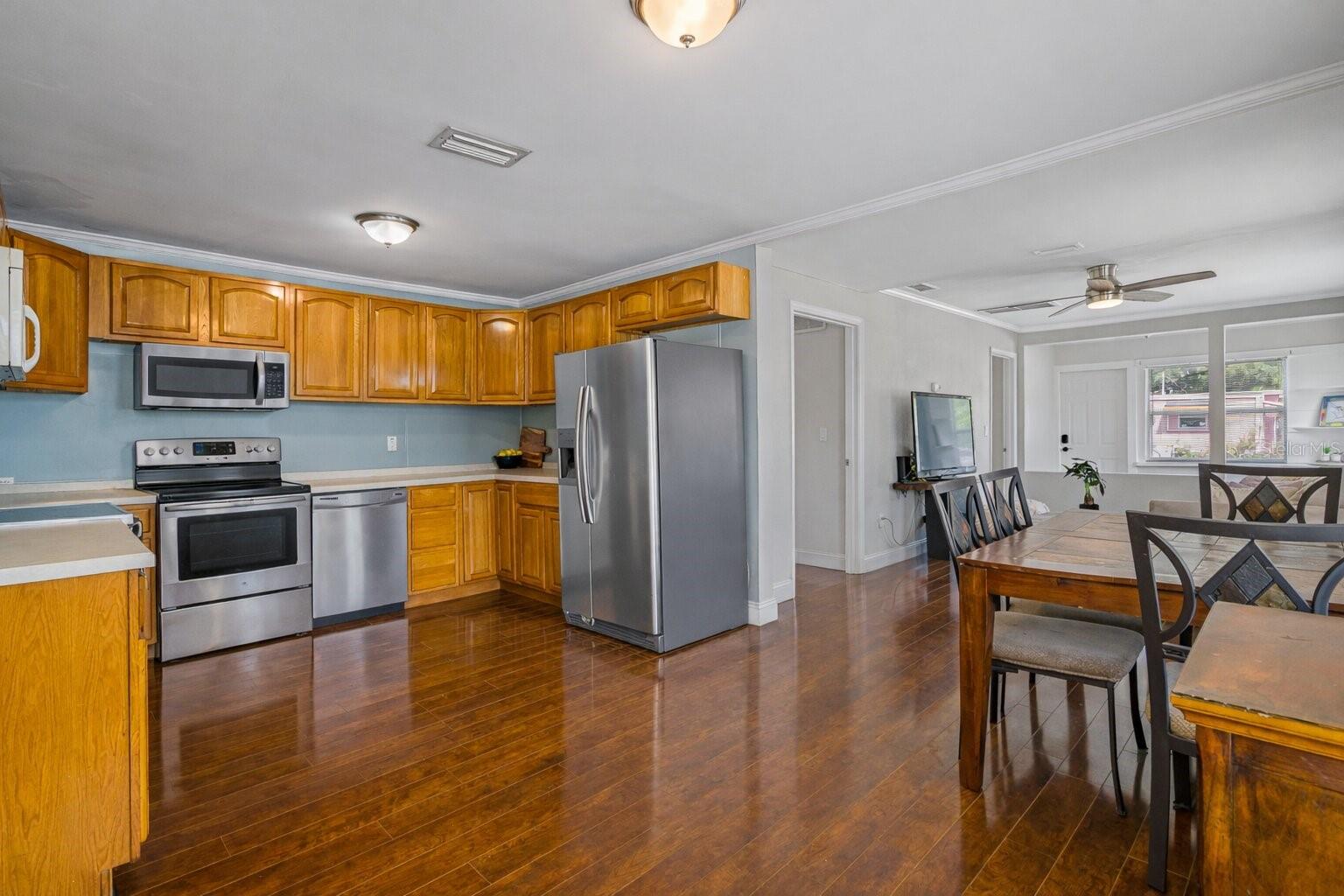 Image 5 of 26 For 4100 40th Street N