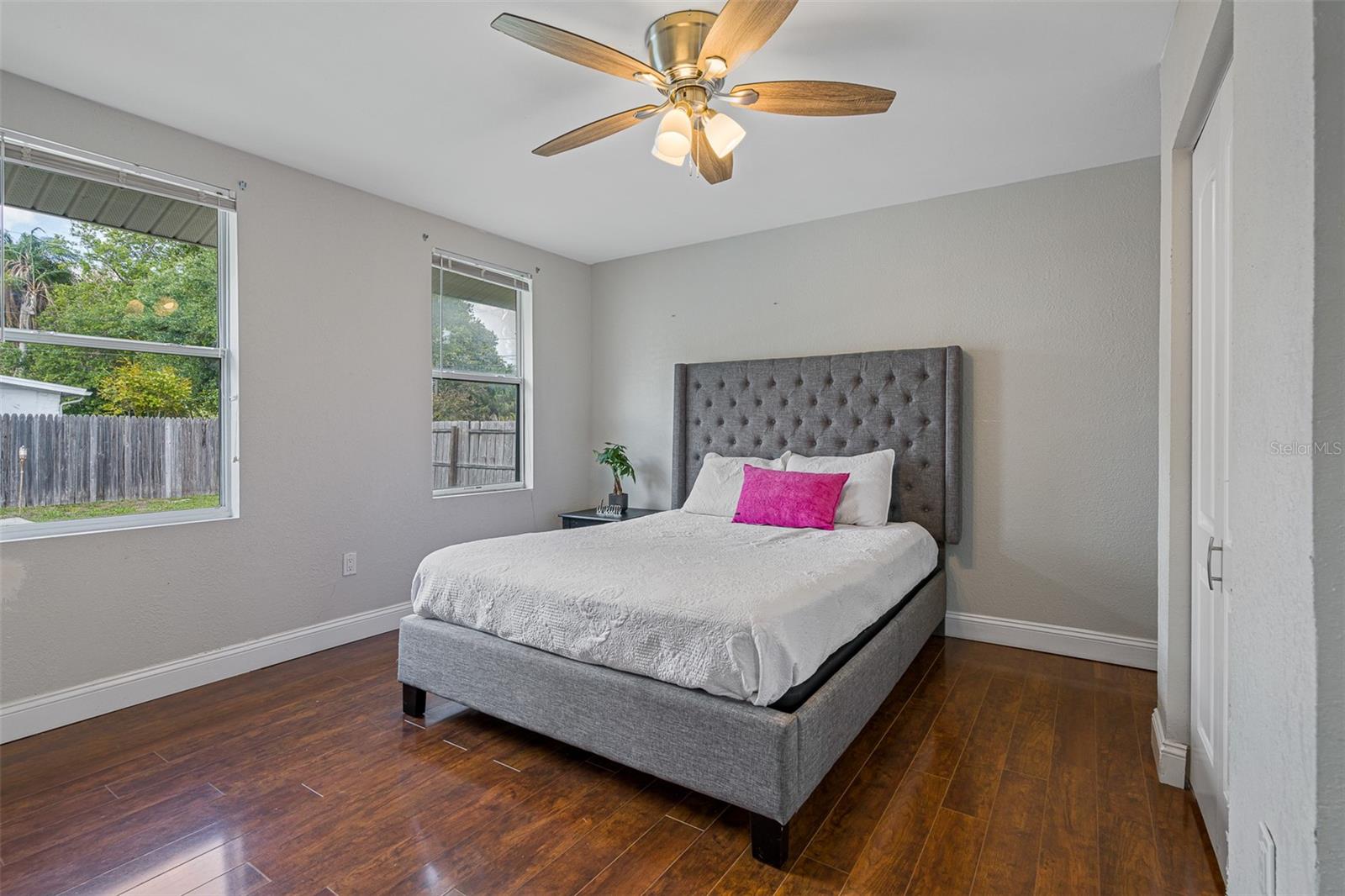 Image 9 of 26 For 4100 40th Street N