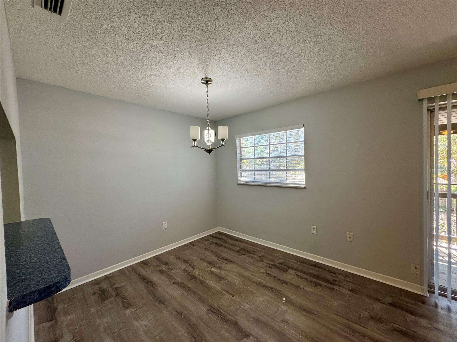 Image 10 of 22 For 6006 1st Avenue S 21