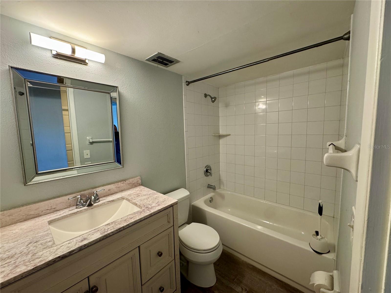 Image 16 of 22 For 6006 1st Avenue S 21