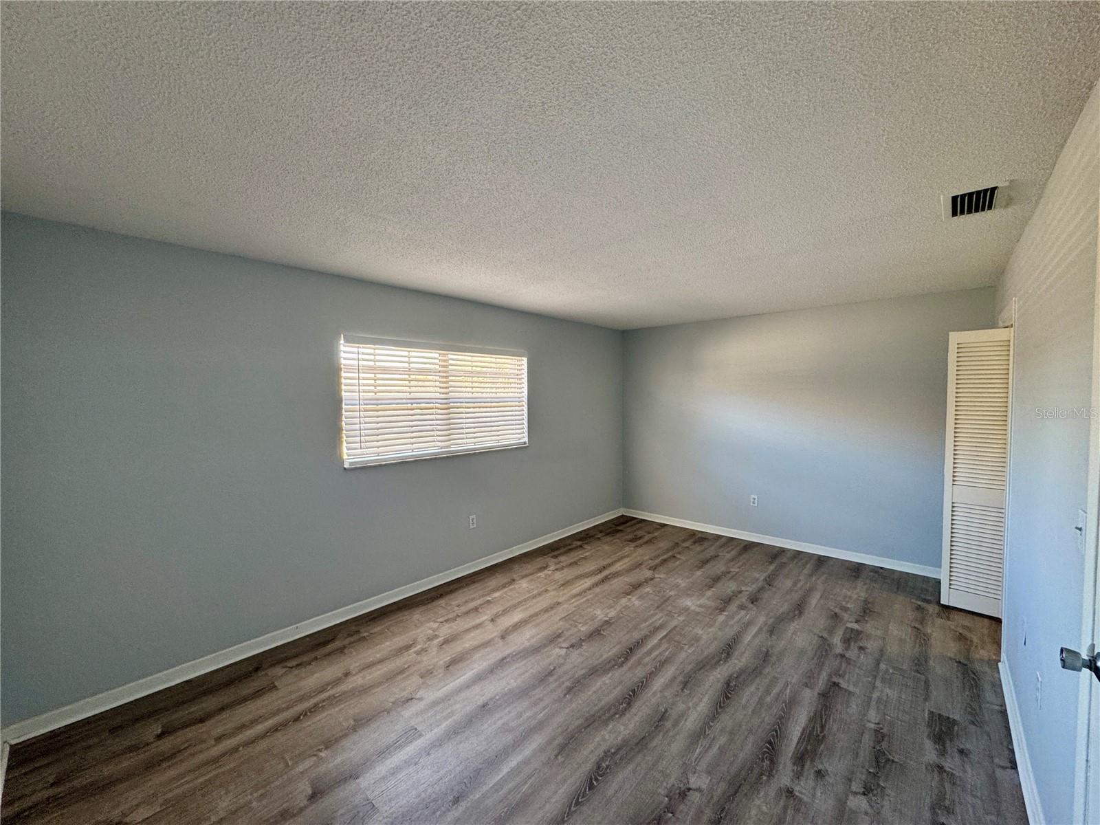 Image 17 of 22 For 6006 1st Avenue S 21