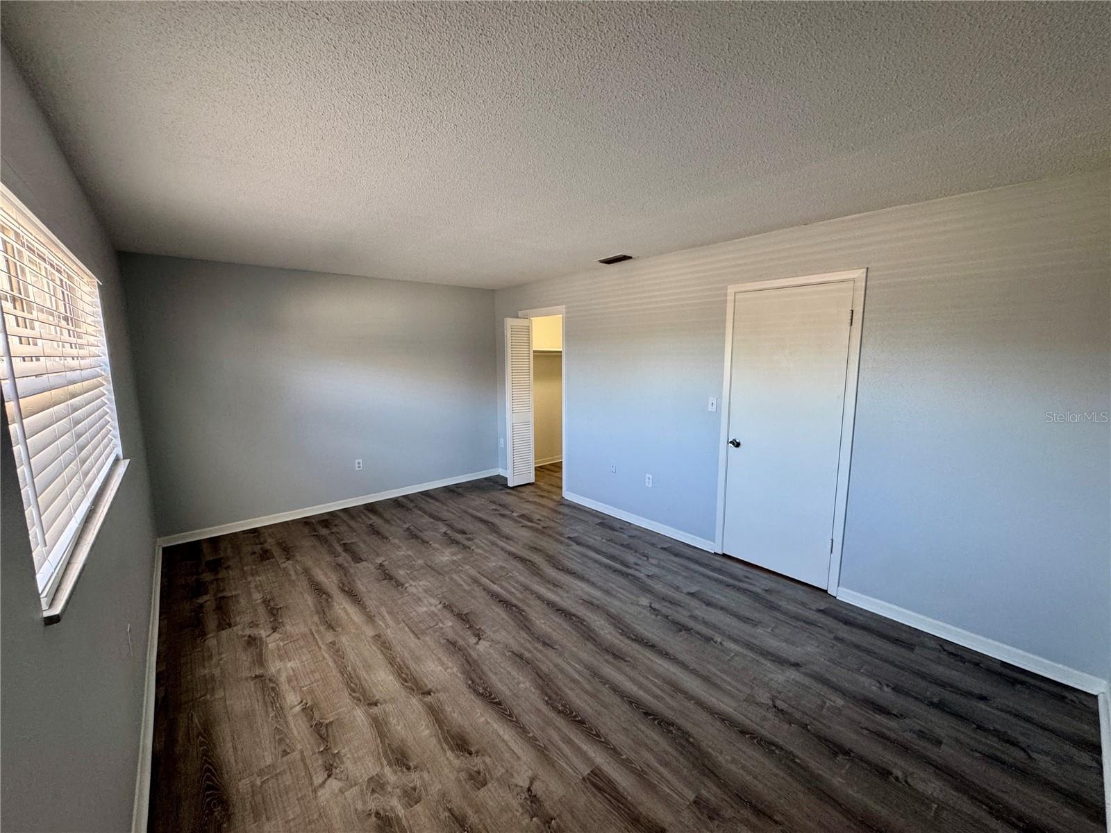 Image 18 of 22 For 6006 1st Avenue S 21