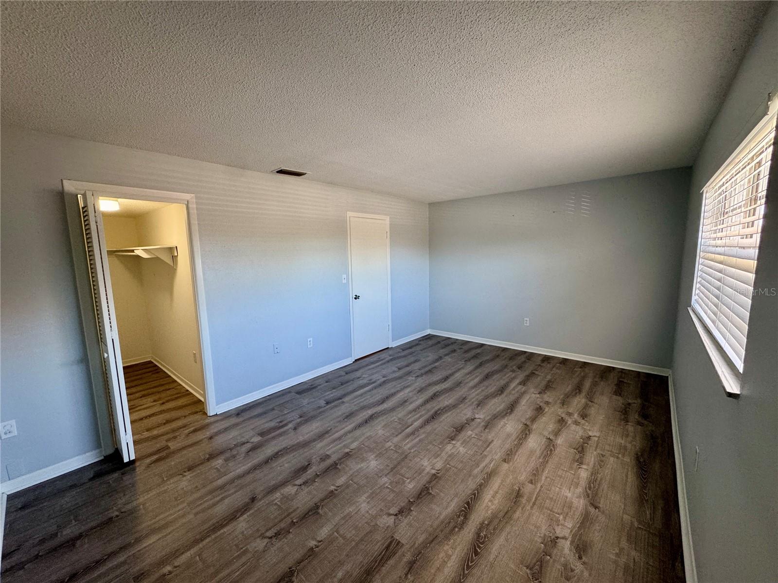 Image 19 of 22 For 6006 1st Avenue S 21