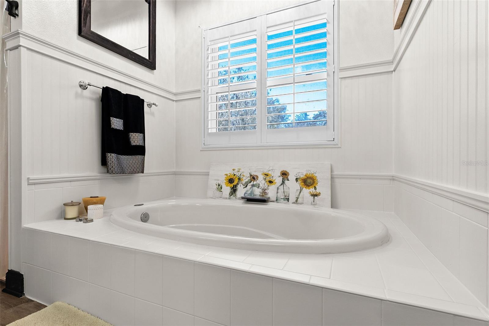 Image 26 of 67 For 6568 Millstone Drive